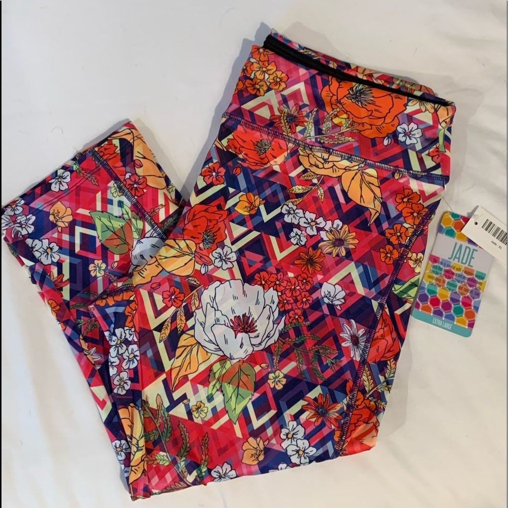 LuLaRoe Jade capris workout leggings